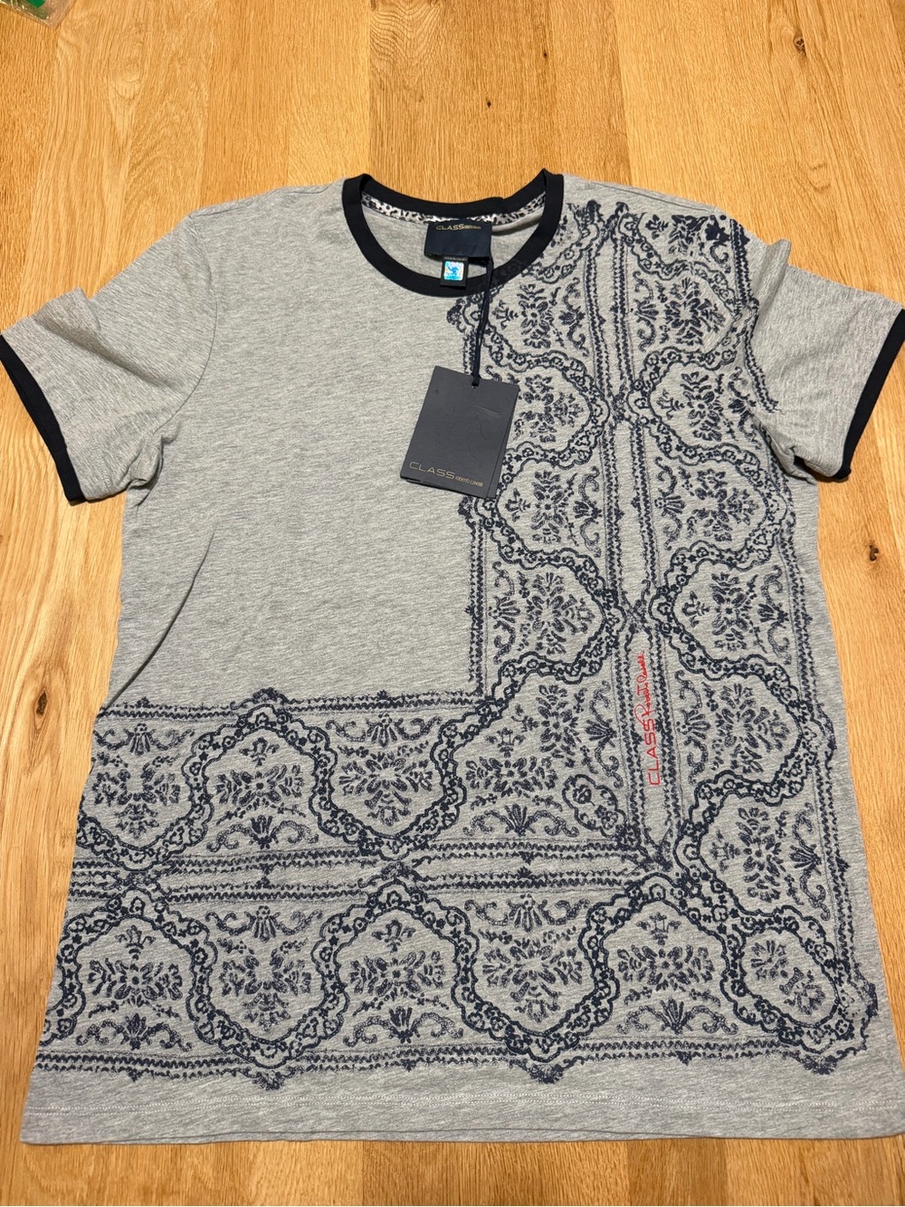 Class Roberto Cavalli Grey Short-Sleeve Tee with Navy Pattern